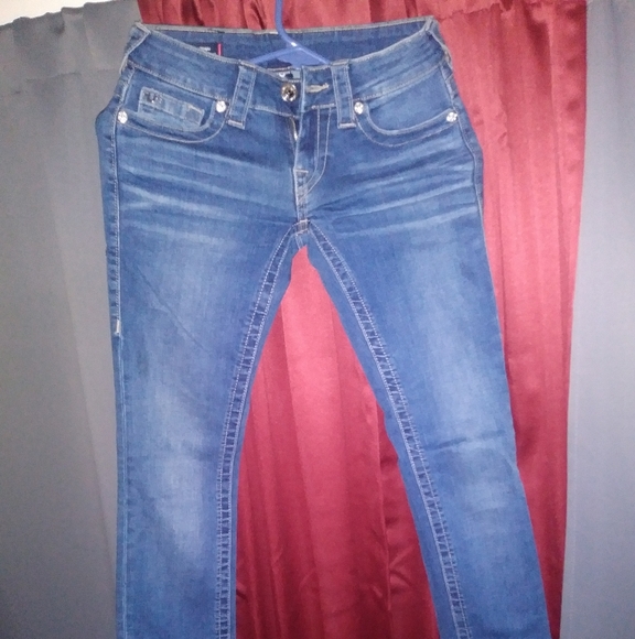 True Religion "Billie" Jean *Low rise Straight* - Picture 3 of 4